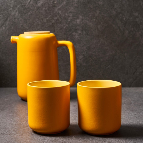 Set of two yellow mug OUTO - OGO LIVING