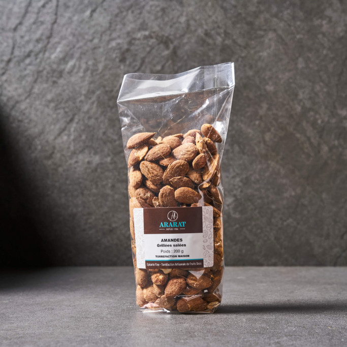 Roasted & salted almonds - ARARAT